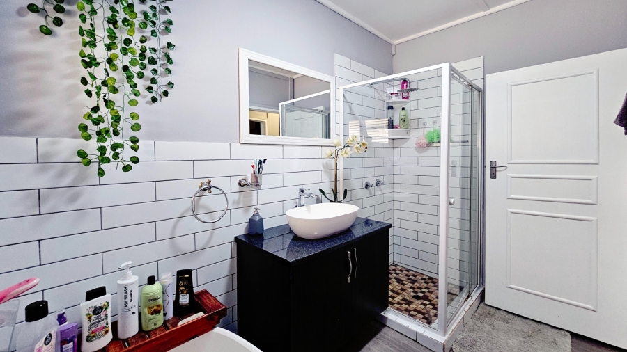 3 Bedroom Property for Sale in Noordhoek Free State